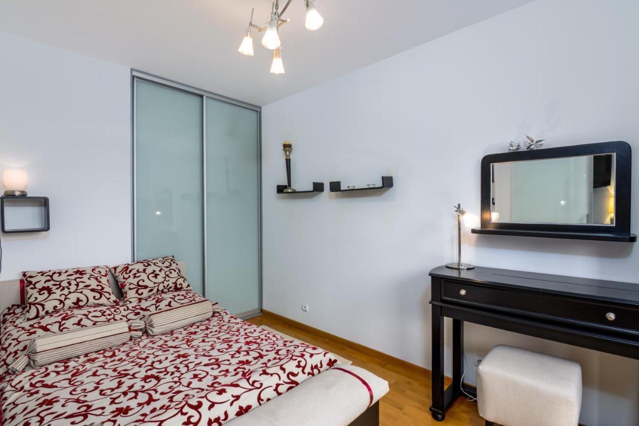 Apart Na Pradze Apartment Warsaw Exterior photo