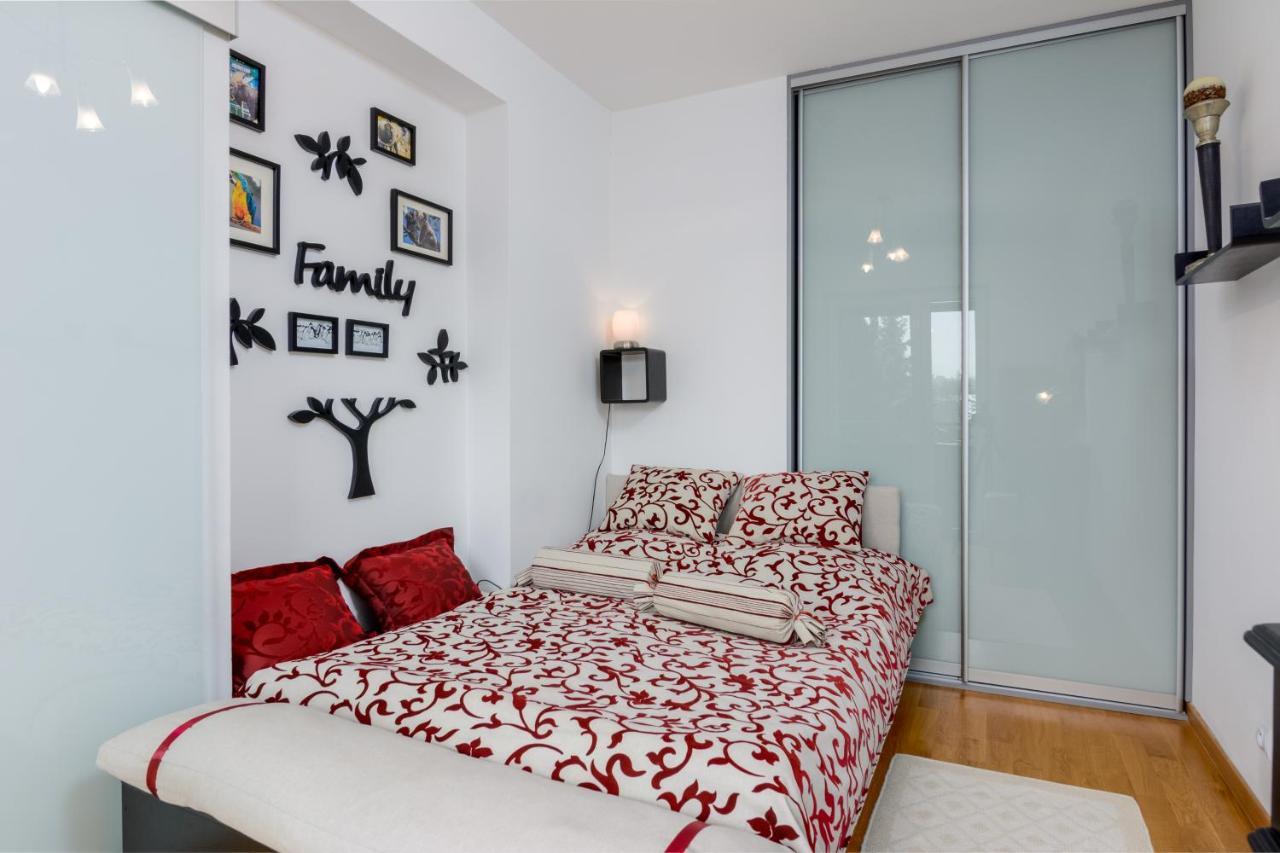Apart Na Pradze Apartment Warsaw Exterior photo